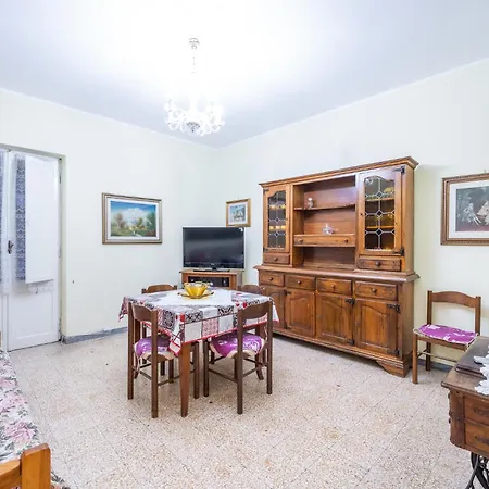 In Centro 5 Min Dal Mare Apartman Nettuno