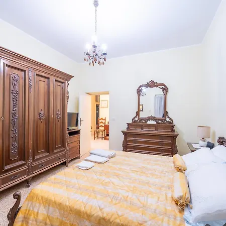 Apartman In Centro 5 Min Dal Mare *